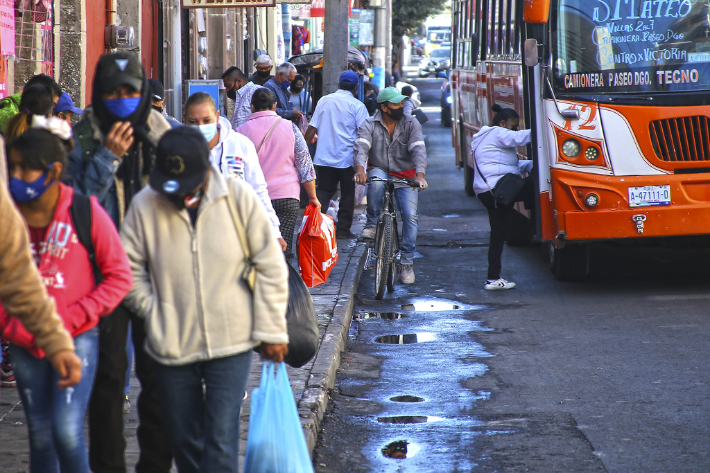 Un 10 por ciento de las unidades necesitan renovarse. (ARCHIVO) 