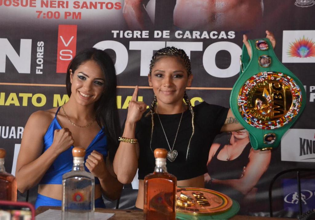 Un duelo de poder a poder donde estará en juego el título Supermosca WBC, es el que sostendrán Fernández y Juárez. (ESPECIAL)