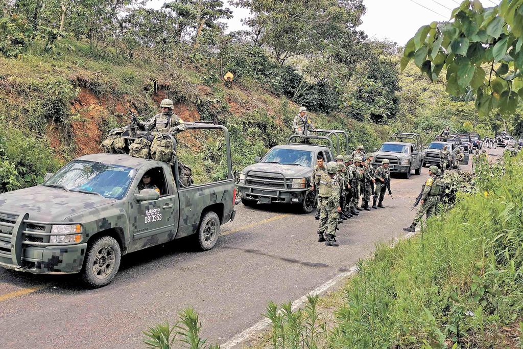 López Obrador señaló que es un desafío político porque sus adversarios hasta se frotan las manos, porque ahora se lleva una estrategia distinta para combatir la violencia. (ARCHIVO)