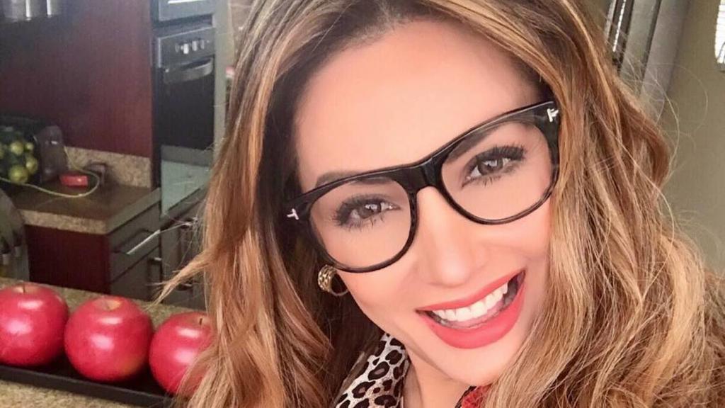 La actriz Patricia Navidad cree que se han violado sus derechos y libertad de expresión al ser censurada y criticada en redes sociales por externar su opinión sobre temas como la pandemia del COVID-19.  (ESPECIAL) 