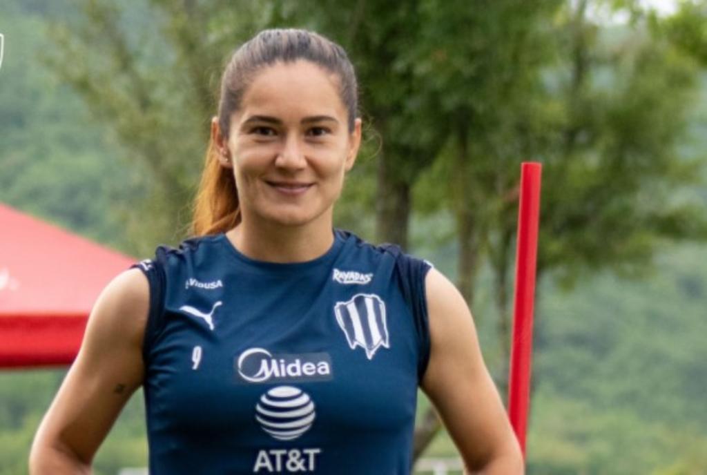 La Liga MX Femenil comenzará una nueva temporada con grandes expectativas. Las emociones regresarán a las canchas del balompié femenino este día, cuando el Club Querétaro y Rayadas de Monterrey inauguren el Torneo Apertura 2021 en la cancha de La Corregidora. (ESPECIAL)
