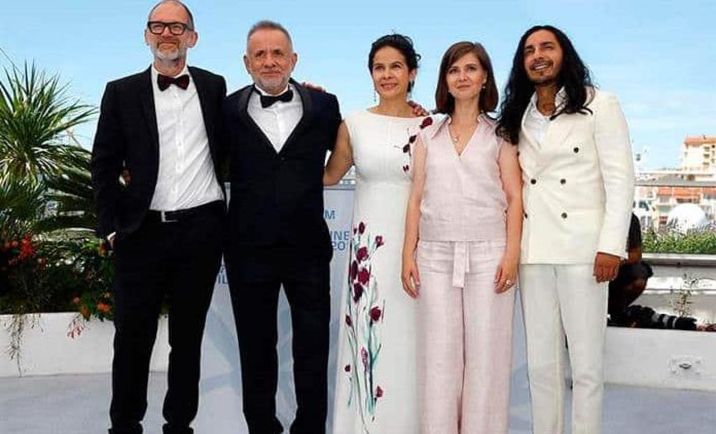 La película 'La civil', dirigida por la rumana Teodora Ana Mihai y coproducida por el mexicano Michel Franco, recibió este viernes el premio a la valentía en la sección Una Cierta Mirada, la segunda en importancia del Festival de Cannes. (ESPECIAL)   
