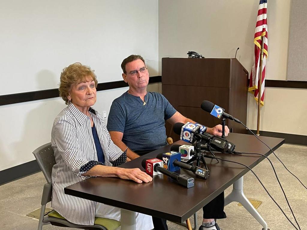Dos hombres que se hicieron pasar por empleados de una compañía eléctrica entraron en una vivienda de Miramar (sureste de Florida, EUA) y robaron 250,000 dólares en joyas a una mujer de 81 años, informaron este viernes medios locales. (ESPECIAL) 