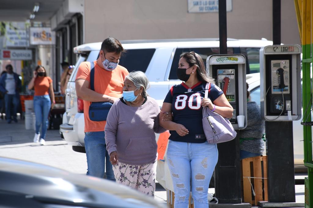 La mujer de 58 años que habita en el municipio de Torreón y que se contagió de la variante Delta del COVID-19 se encuentra en aislamiento domiciliario y está asintomática. (ARCHIVO)