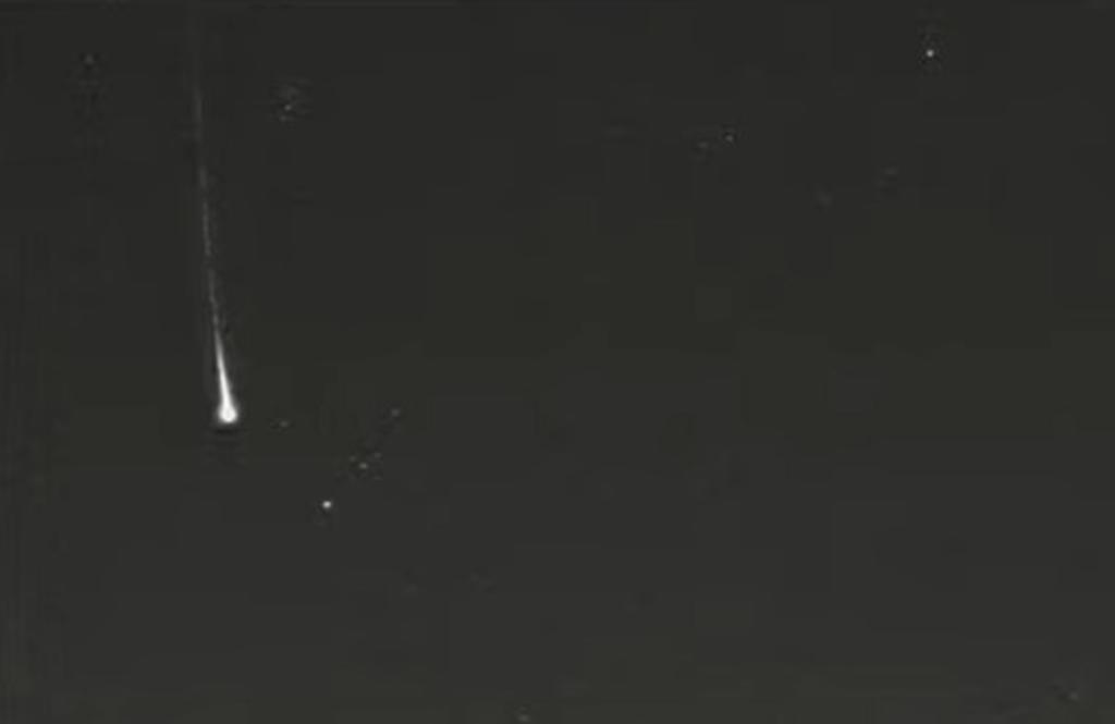 Un gran meteoro fue visible a las 4.55 hora local (8.55 GMT) de este viernes desde casi todo Puerto Rico, según informó a través de un comunicado la Sociedad de Astronomía del Caribe (SAC). (ESPECIAL) 