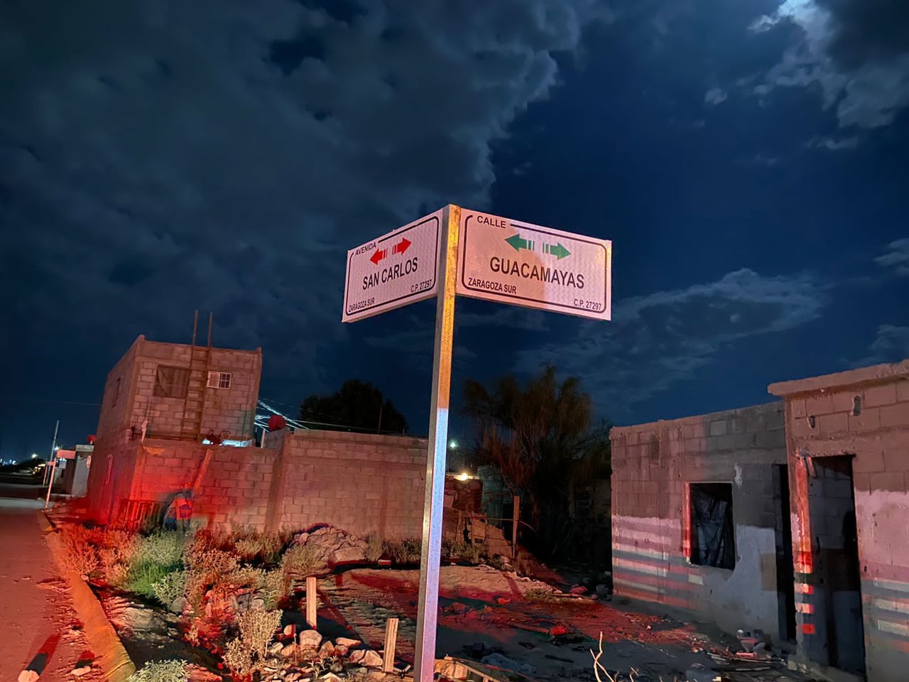 Incendio consume jacal en colonia Zaragoza Sur de Torreón