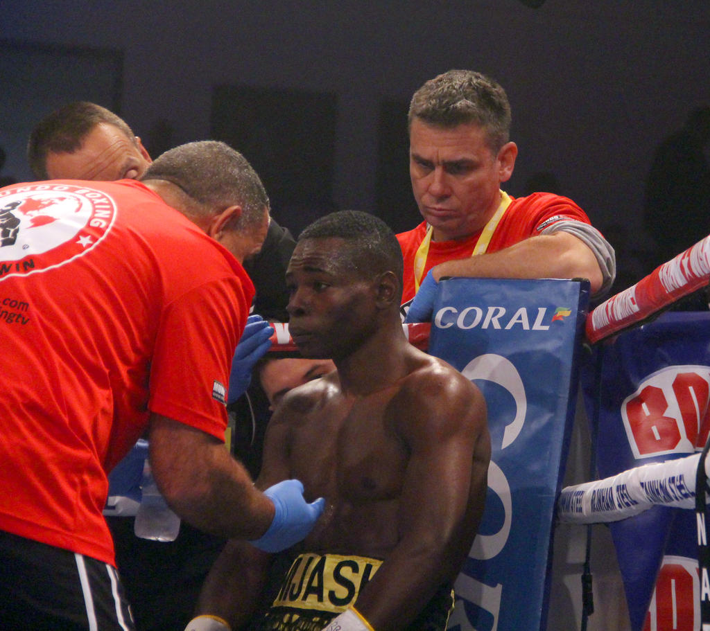 La Asociación Mundial de Boxeo (AMB) fue enérgica y mandó un comunicado, para dejar clara la situación con respecto al combate entre el campeón Gallo, el cubano Guillermo Rigondeaux, y el filipino John Riel Casimero, monarca de la OMB, programado para el próximo 14 de agosto, en Carson, California. (ARCHIVO)
