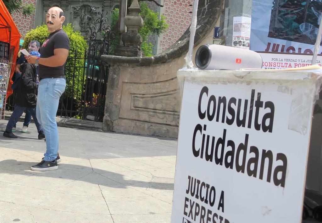 Al momento, el gobierno de Durango no ha emitido decreto alguno que indique la suspensión de la venta con contenido alcohólico con motivo de la Consulta Popular de este domingo 1 de agosto. (ARCHIVO)
