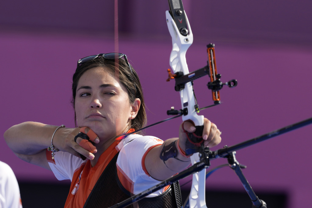 La mexicana naturalizada neerlandesa Gabriela Bayardo, ganó medalla de plata en equipo mixto de tiro con arco.