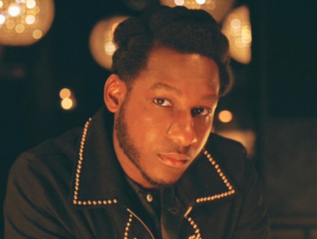 El artista y compositor de R&B ganador de un Grammy, Leon Bridges, ha lanzado su tercer álbum Gold-Diggers Sound. Es su más seguro, íntimo y sensual trabajo hasta la fecha y fue nombrado “Critics Pick” por The New York Times.