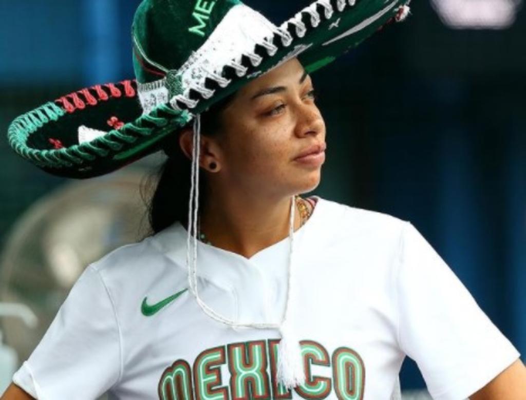 En medio de la polémica que vive la selección de sóftbol de México por tirar sus uniformes olímpicos a la basura en la Villa Olímpica de Tokio, en redes sociales ha surgido la nacionalidad de todas las jugadoras.