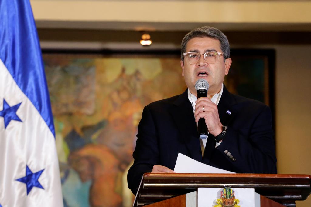 El presidente de Honduras, Juan Orlando Hernández, viajó este viernes a México para promover las inversiones en turismo y comercio para su país, informó una fuente oficial en Tegucigalpa. (ARCHIVO) 

