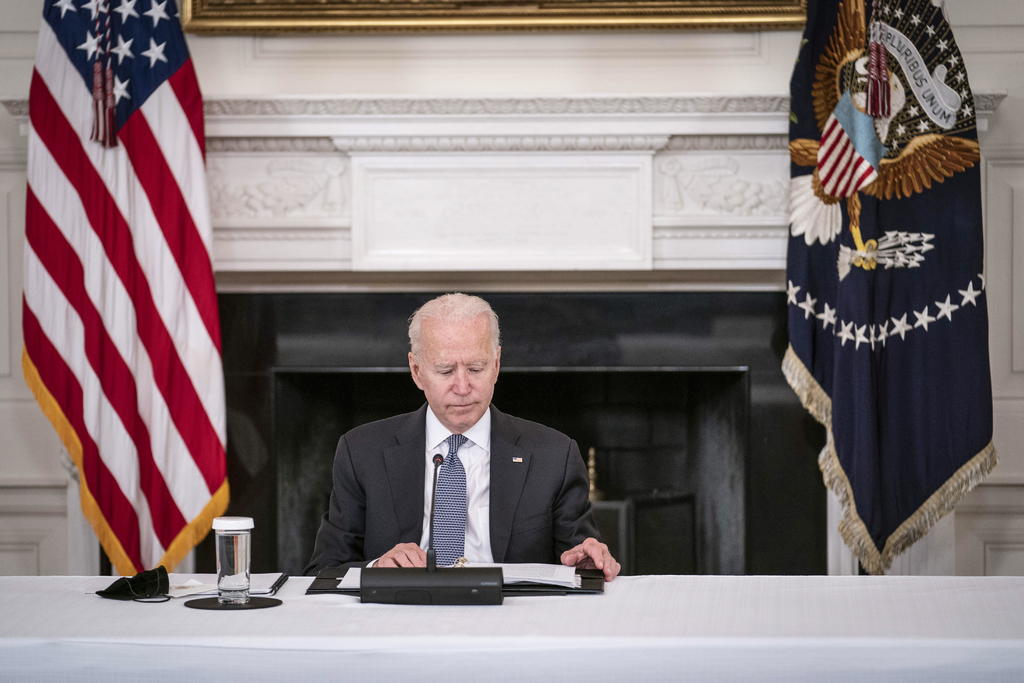 La Administración del presidente de Estados Unidos, Joe Biden, retomó este viernes de forma oficial las remociones rápidas al enviar vía aérea a indocumentados deportados a sus países de origen en Centroamérica, informó el Departamento de Seguridad Nacional (DHS). (ARCHIVO) 
