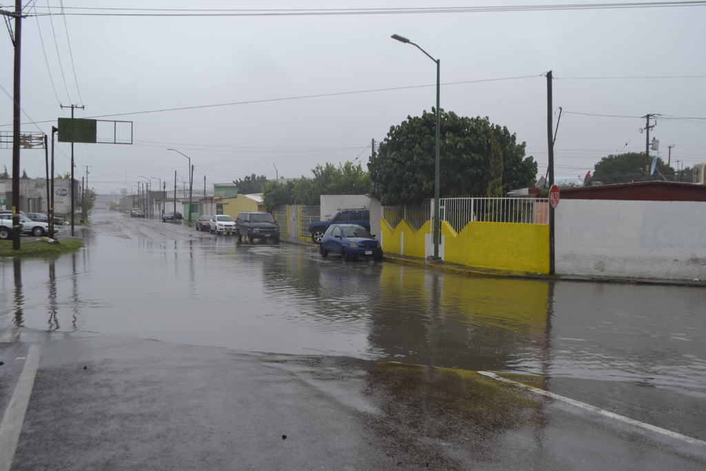 Llaman a conductores a extremar precauciones ante pronóstico de lluvias para este fin de semana.