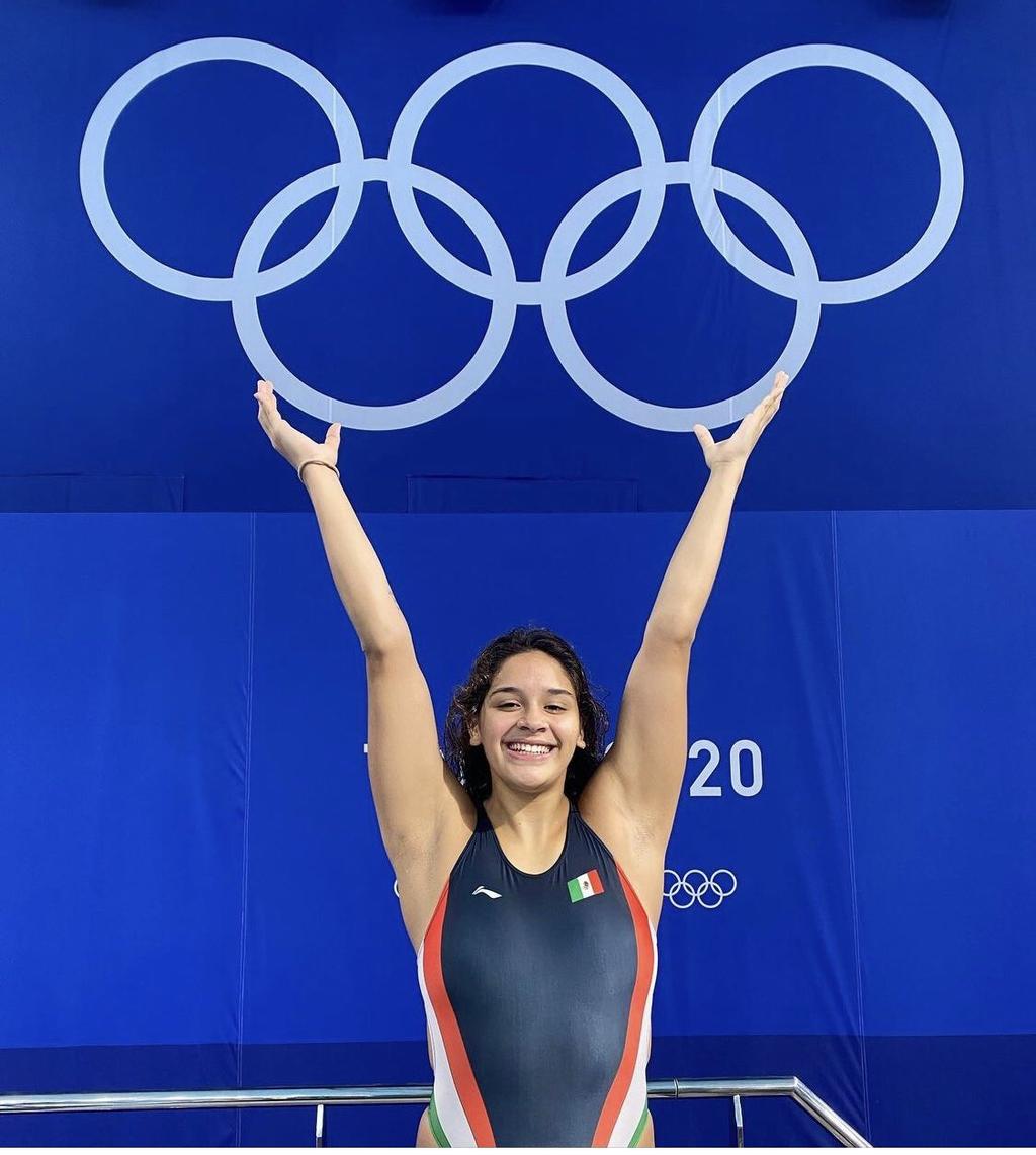 La mexicana Aranza Vázquez se clasificó a la final de trampolín tres metros, en su debut olímpico luego de ejecutar sus cinco clavados con buena hechura y acumular 318.60 unidades.
(ARHCIVO) 