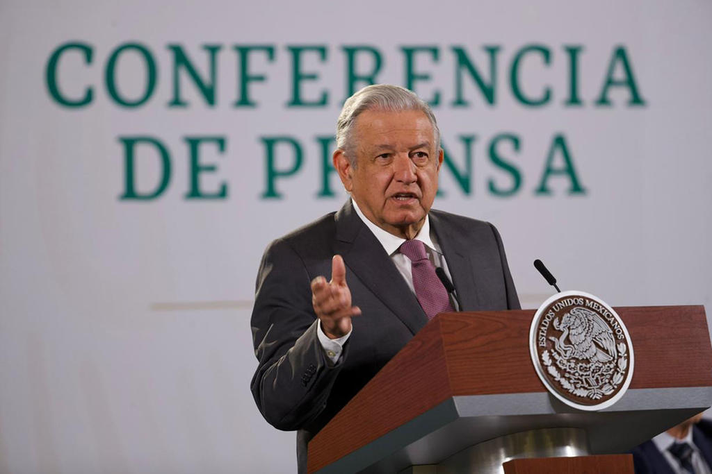 López Obrador recordó que en marzo próximo se realizará la consulta por la revocación de mandato y retó al 'bloque conservador' a participar. (EL UNIVERSAL)