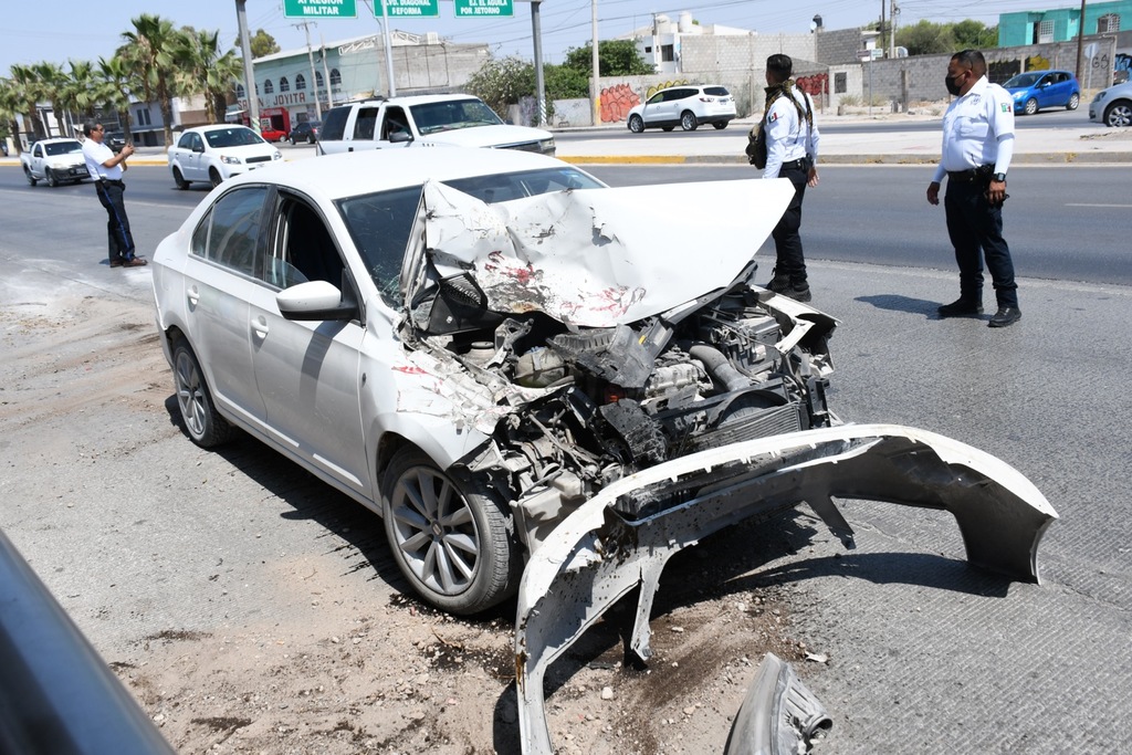 Según el más reciente reporte del Tribunal de Justicia Municipal destaca la 'falta de precaución' como la principal causa de accidentes viales en Torreón en los meses de mayo y junio. (ARCHIVO)