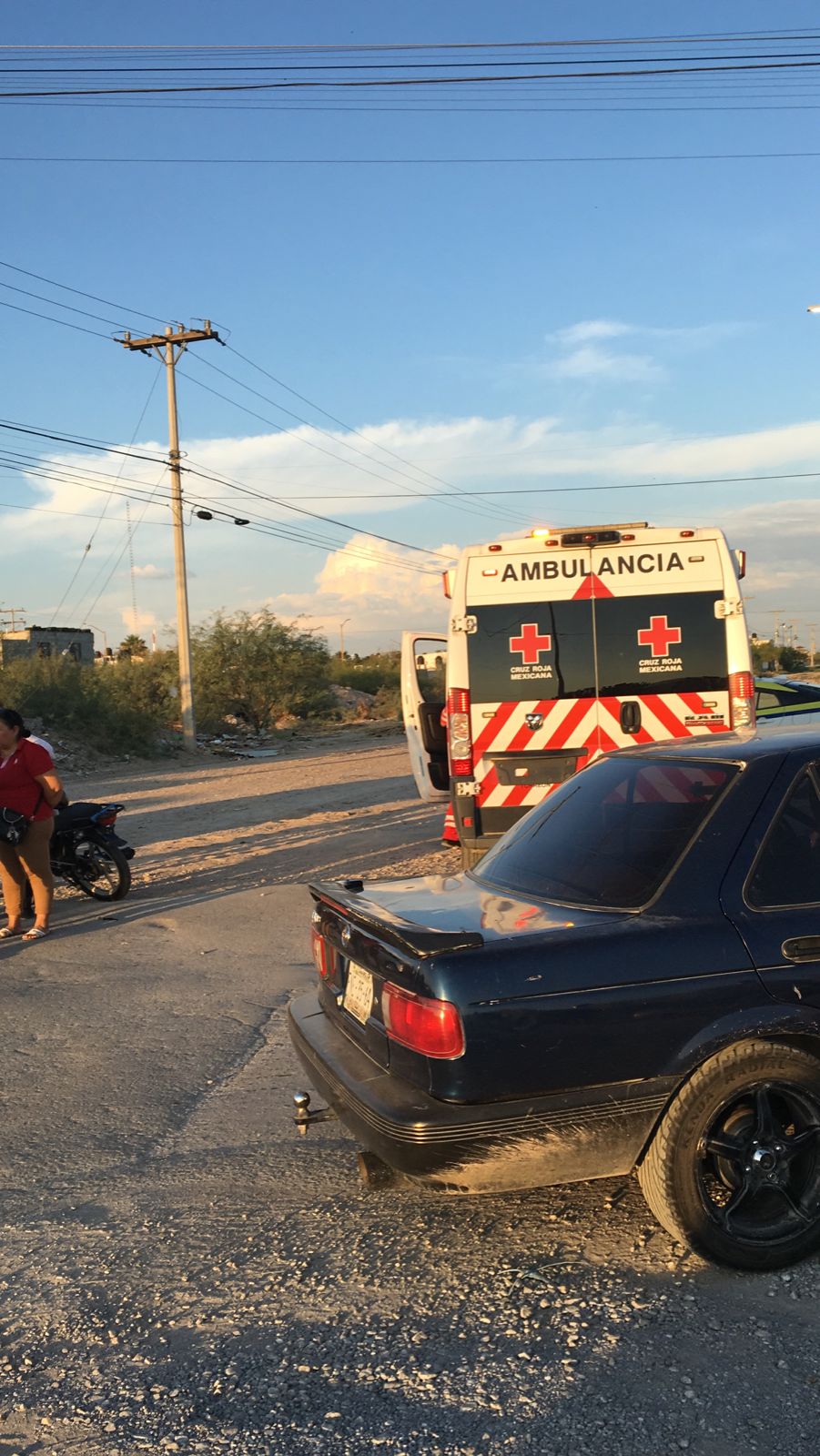 Motociclista ebrio se impacta con camioneta en Torreón