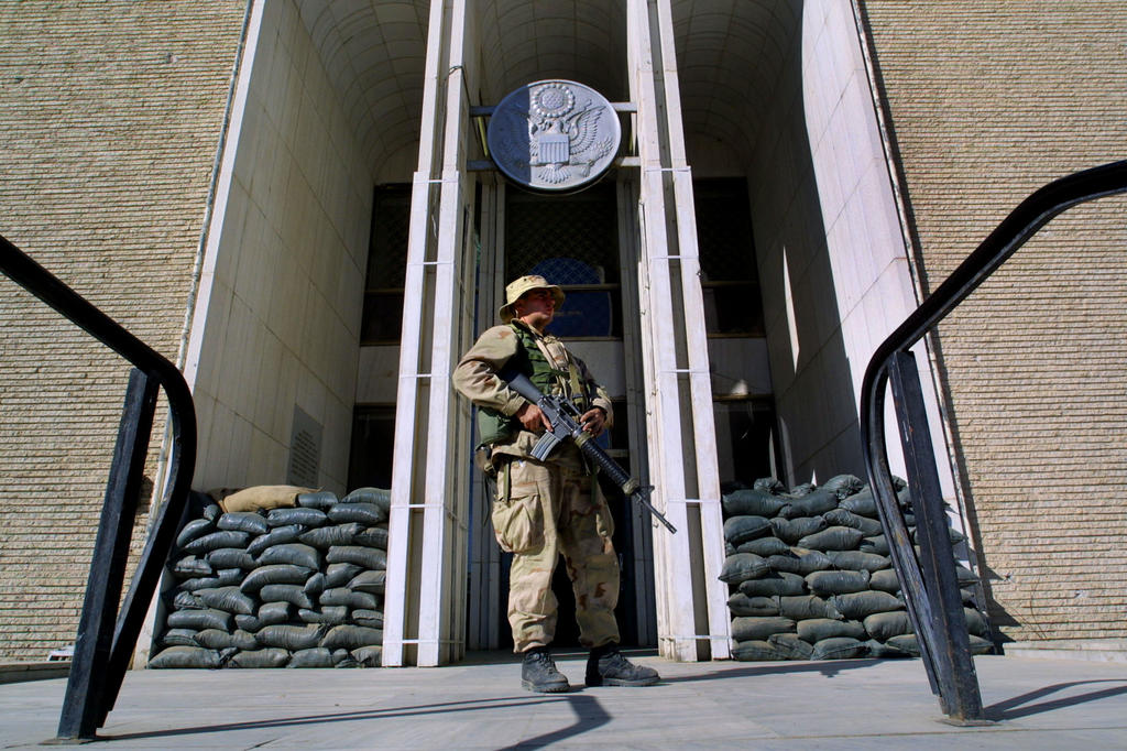 Un primer grupo de los 3,000 militares estadounidenses que el Pentágono ha decidido enviar a Kabul se encuentra ya en la capital afgana, y la 'mayoría' de esas tropas habrá llegado allí cuando acabe el fin de semana, informó este viernes el Gobierno estadounidense. (ESPECIAL)
