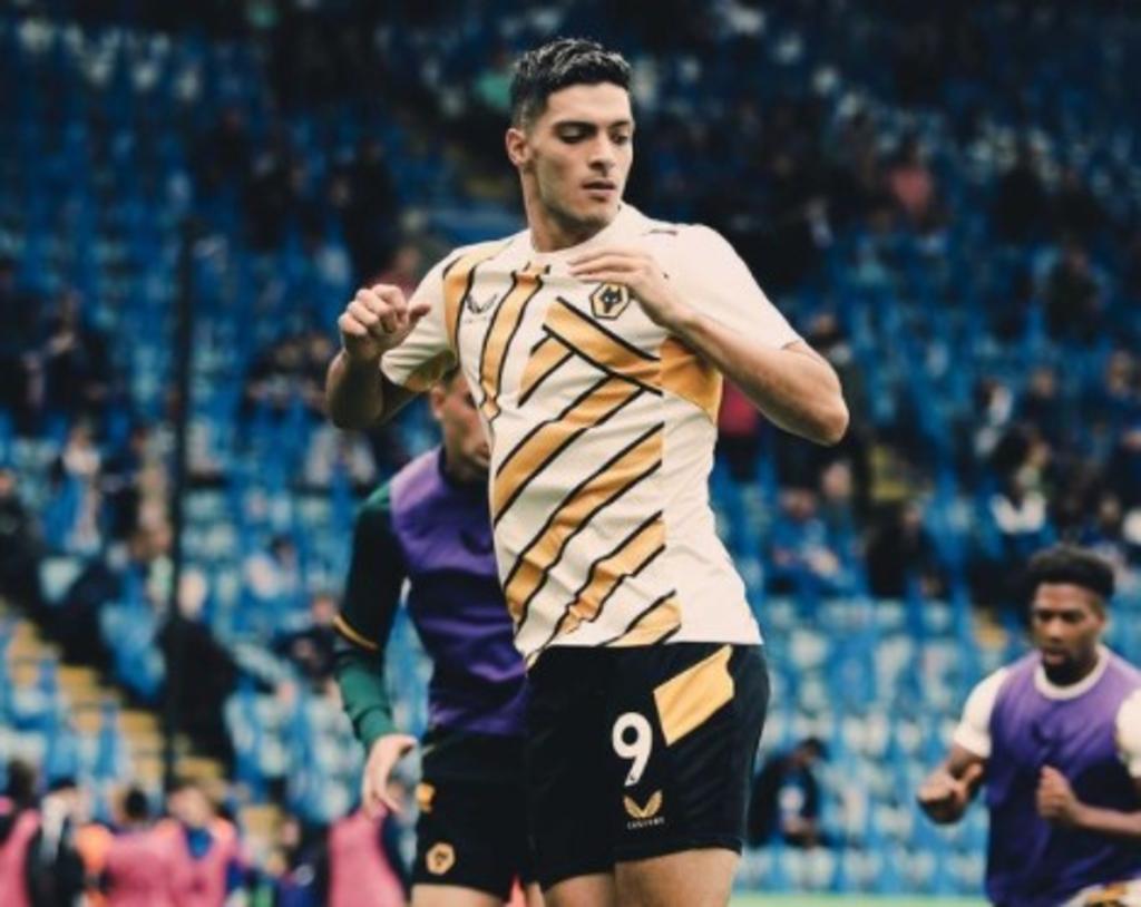  Casi nueve meses después, Raúl Jiménez volverá a jugar un partido de la Liga Premier con el Wolverhampton, en el inicio de la temporada 2021-22 cuando visiten al el Leicester City.