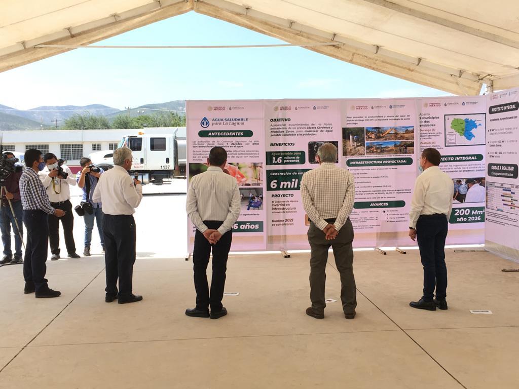 El presidente de México, Andrés Manuel López Obrador, se encuentra en Ciudad Lerdo, Durango, donde realiza una visita de supervisión al proyecto de Agua Saludable para La Laguna. (FERNANDO COMPEÁN)