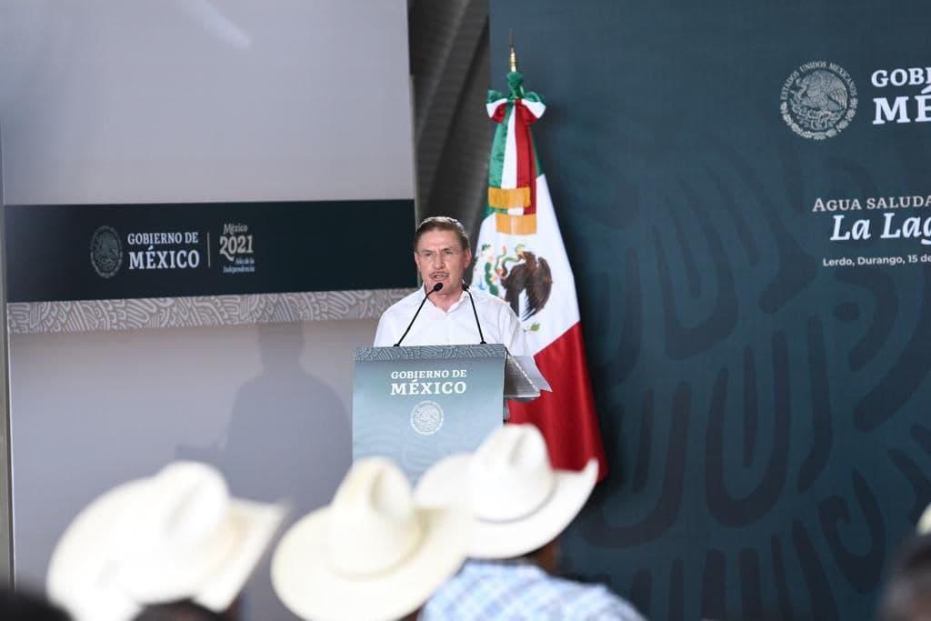 El gobernador de Durango, José Rosas Aispuro Torres, en su mensaje dirigido al presidente de México Andrés Manuel López Obrador, dijo que se atraviesa una crisis hídrica que se ha ido incrementando en los años. (FERNANDO COMPEÁN)