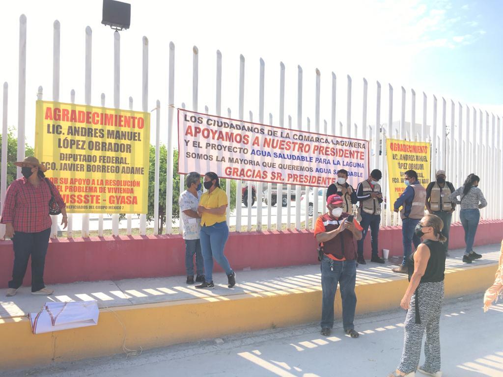 Varias agrupaciones manifestaron su apoyo al proyecto Agua Saludable para La Laguna. (PRIMITIVO GONZÁLEZ)