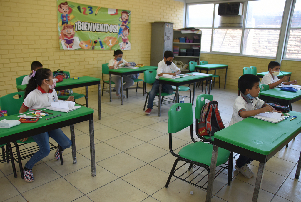 Descarta el gobernador de Coahuila dar marcha atrás en el proceso de reactivación del sector educativo, no obstante afirma que se mantendrán protocolos sanitarios de forma estricta. (ARCHIVO)