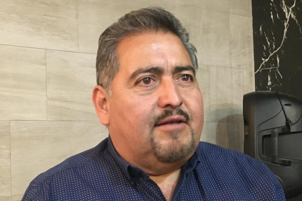 'Desde que hizo la presentación del proyecto de Cuatro Caminos no hemos tenido otra reunión, ya como secretario de Inversión Pública Productiva no hemos tenido ningún contacto con él', expresó Pérez Agüero.
(EL SIGLO DE TORREÓN)