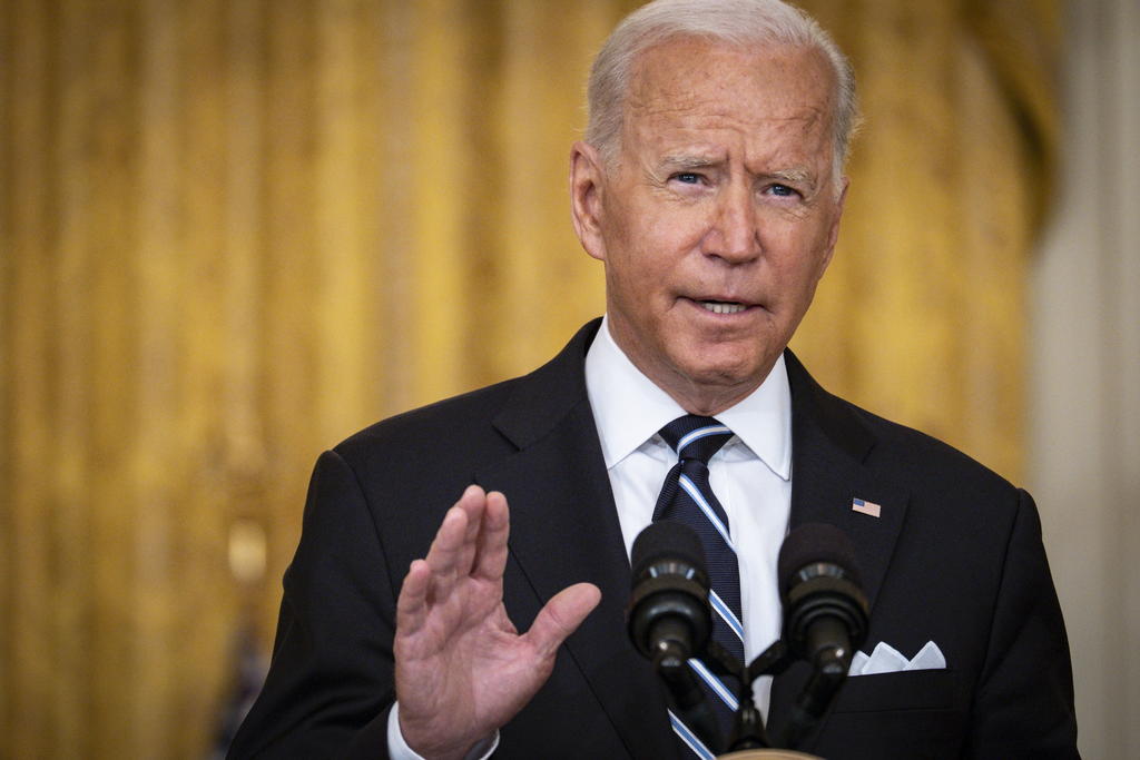 El presidente estadounidense, Joe Biden, defendió este miércoles que no había forma de retirarse de Afganistán sin desatar el 'caos', y reconoció que los talibanes no están cooperando para permitir que EUA saque del país a sus colaboradores afganos. (EFE)
