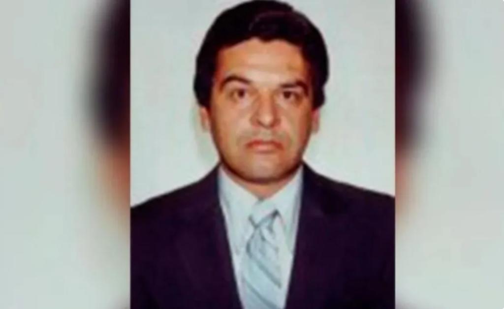 El narcotraficante Miguel Ángel Félix Gallardo, conocido como el Jefe de Jefes, negó en una entrevista emitida este miércoles haber participado en el asesinato del agente estadounidense Enrique Camarena en 1985, crimen por el que lleva más de tres décadas encarcelado. (ESPECIAL)