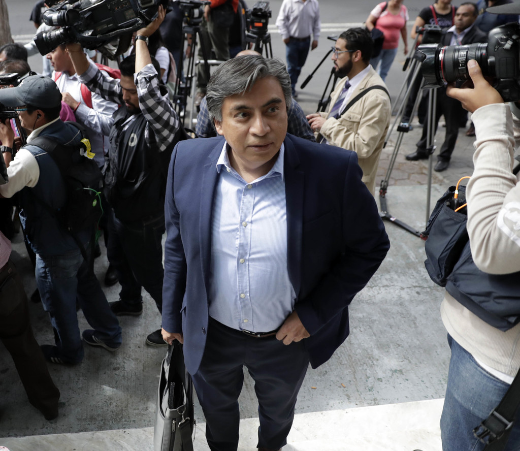 López Obrador desacreditó a su exasesor del equipo económico, quien lo acompañó en su campaña como candidato a la Presidencia. (ARCHIVO) 