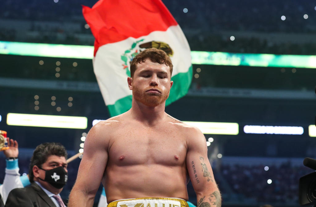 Todo apunta a que el boxeador tapatío Saúl 'Canelo' Álvarez y el norteamericano Caleb Plant, pelearían en noviembre próximo en la T-Mobile Arena de Las Vegas, Nevada. (ARCHIVO)