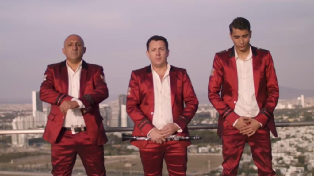En el interior de un domicilio del fraccionamiento Delicias, de la ciudad de Guasave, Sinaloa, fue localizado el cuerpo, en proceso de descomposición, de Ignacio 'N', de profesión cantante, quien formara parte de una banda de música del extinto Valentín Elizalde. (ESPECIAL) 