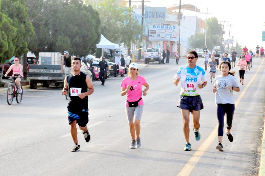  La tradicional carrera del medio maratón 21K Monclova, que no se realizó en 2020 por la crisis sanitaria mundial, se llevará a cabo el 14 de septiembre próximo, anunciaron los organizadores. (SERGIO A. RODRÍGUEZ)