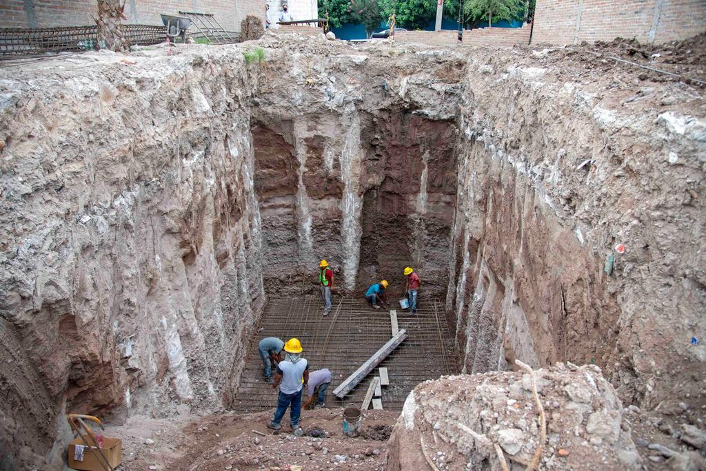 La Comisión del Agua del Estado de Durango (CAED), avanza en los trabajos de reposición del cárcamo de rebombeo en la colonia César G. Meraz, del municipio de Lerdo, como parte de las mejoras en los servicios de agua potable, drenaje y saneamiento. Se reporta un avance del 50 por ciento. (GUADALUPE MIRANDA)
