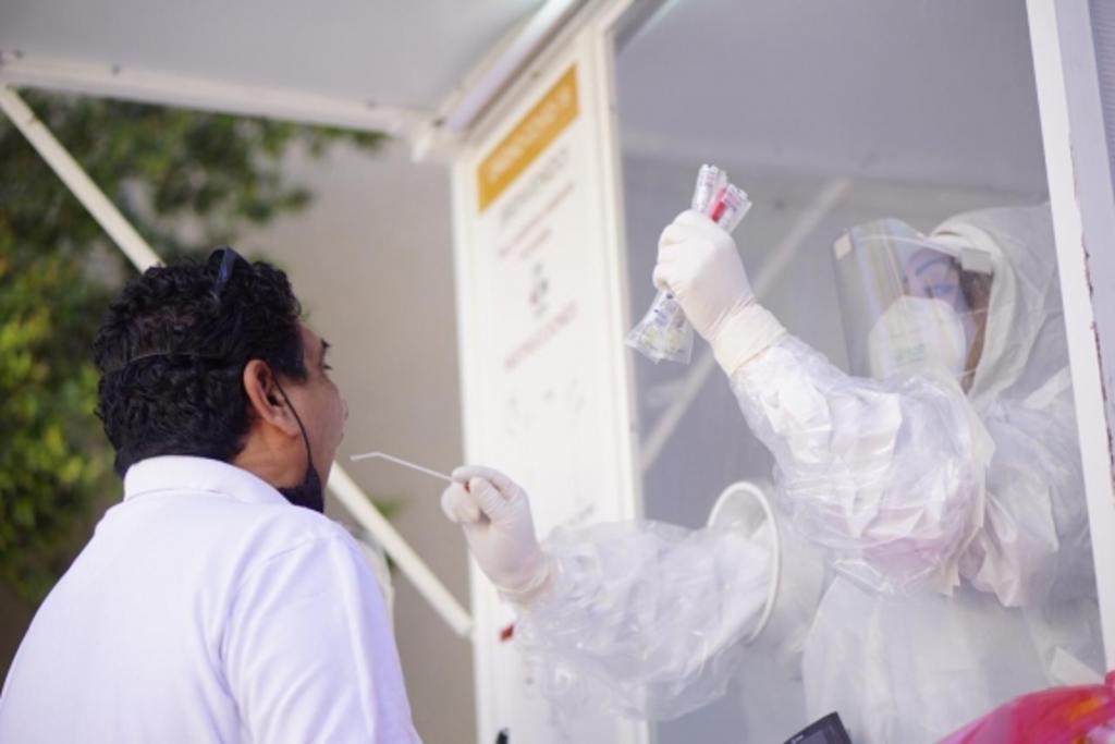 La Secretaría de Salud de Coahuila informó que al 22 de agosto, la entidad acumula 502 mil 632 pruebas de PCR de las cuales 81 mil 187 tuvieron resultados positivos al virus SARS-CoV-2.
(ARCHIVO)