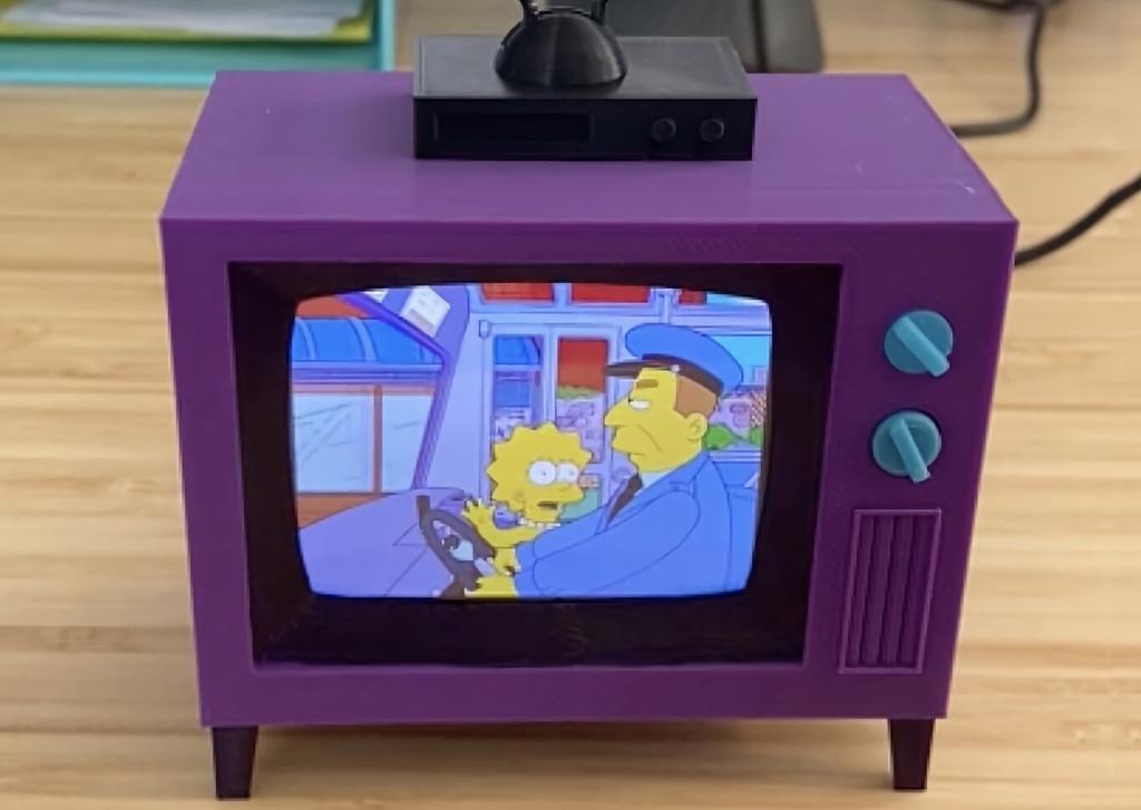 Un usuario en Reddit compartió su creación basada en Los Simpson, explicando cómo la fabrico y las funciones con las que cuenta (REDES SOCIALES) 