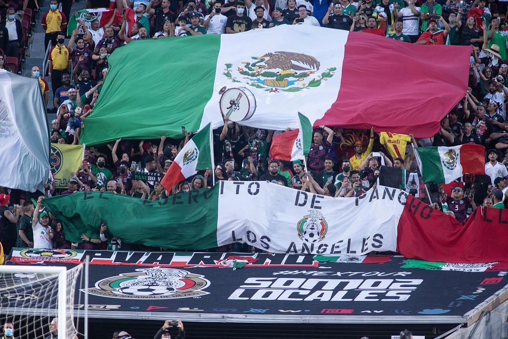 FIFA redujo de dos a un partido de suspensión a la Selección Mexicana por el “grito homofóbico de sus aficionados en las tribunas”. (ARCHIVO)
