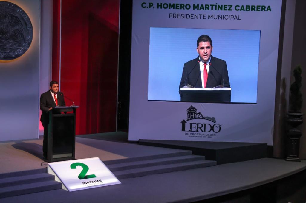 Esta tarde el alcalde, Homero Martínez Cabrera emitió un mensaje a la ciudadanía con motivo de su segundo año de gobierno. (DIANA GONZÁLEZ)