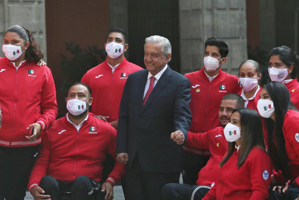 Andrés Manuel López Obrador felicitó este sábado a los atletas mexicanos que en las últimas horas han ganado medallas en los Juegos Paralímpicos de Tokio 2020. (ARCHIVO)