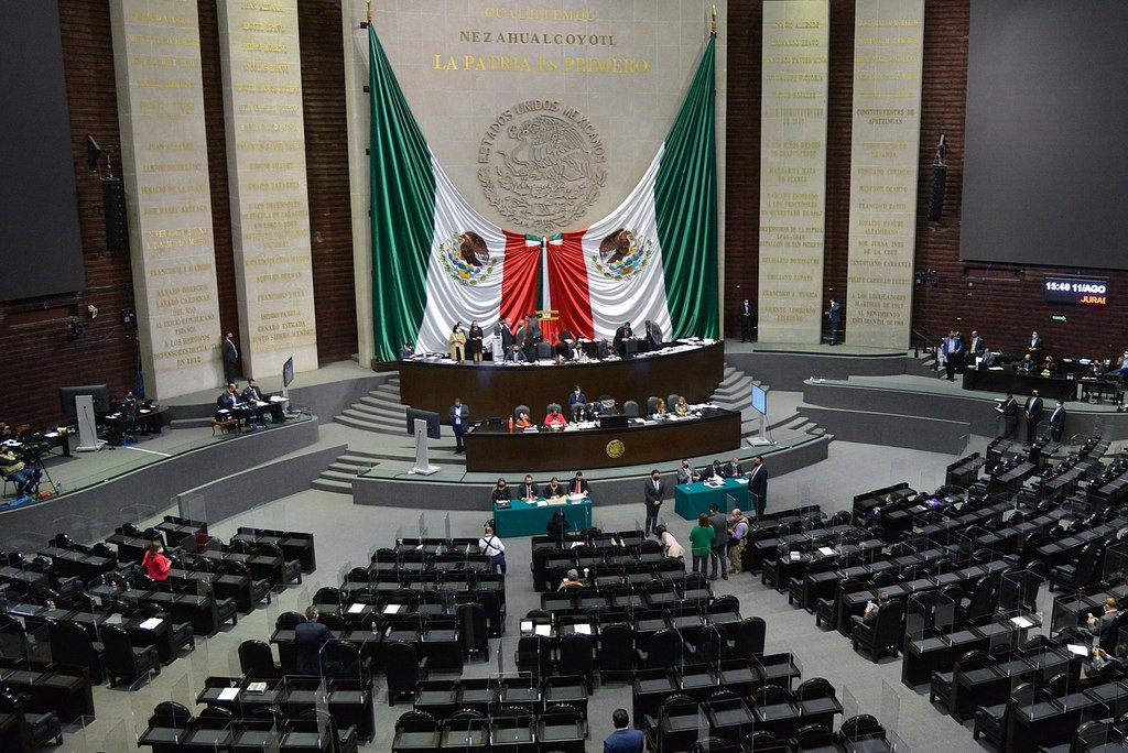 Riquelme dijo que los diputados coahuilenses enfrentarán retos para traer recursos a la entidad. (ARCHIVO)
