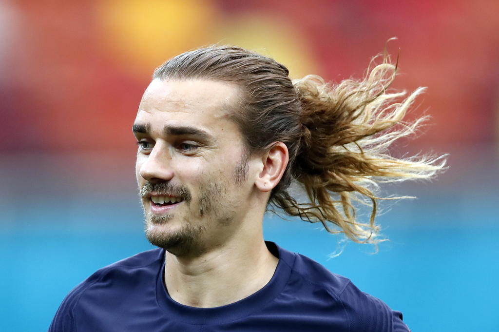 En los últimos instantes del último día del mercado de fichajes, al borde del final, el Atlético de Madrid culminó el regreso de Antoine Griezmann. (EFE)
