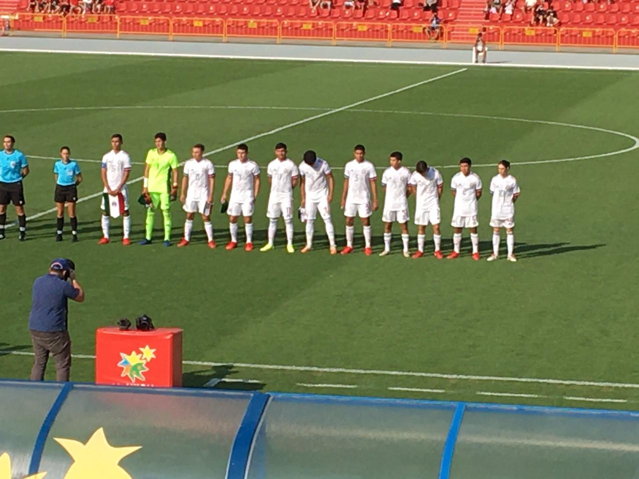 El  futbolista juvenil de 17 años del Arsenal de la Premier League, Marcelo Flores,  fue titular en el debut de la Selección Mexicana Sub-20 en su gira por Europa. (ARCHIVO) 
