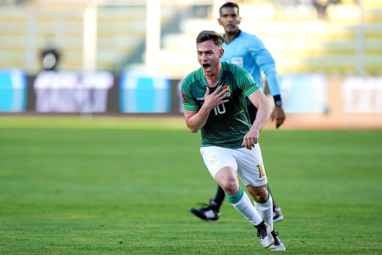 El mediocampista Fernando Saucedo salvó este jueves a Bolivia de perder ante Colombia en los 3.640 metros de altitud del estado Hernando Siles de La Paz y le permitió rescatar un empate en las eliminatorias al Mundial de Catar 2022. (ARCHIVO) 
