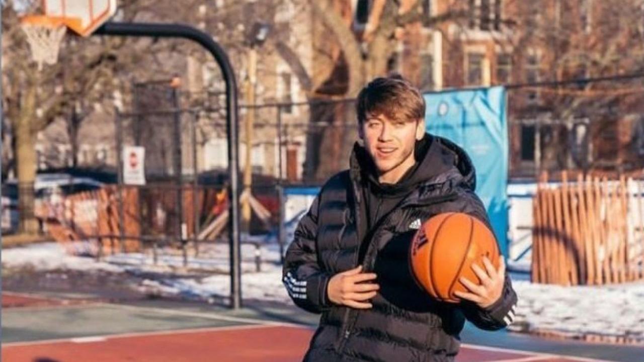 El cantante argentino, Paulo Londra, hizo explotar las redes sociales luego de que una revista estadounidense musical hizo el anuncio en el que aseguraba que un juez había dictaminado que el artista de trap no tenía más la obligación de grabar con Big Ligas, la disquera que ayudó a cofundar.