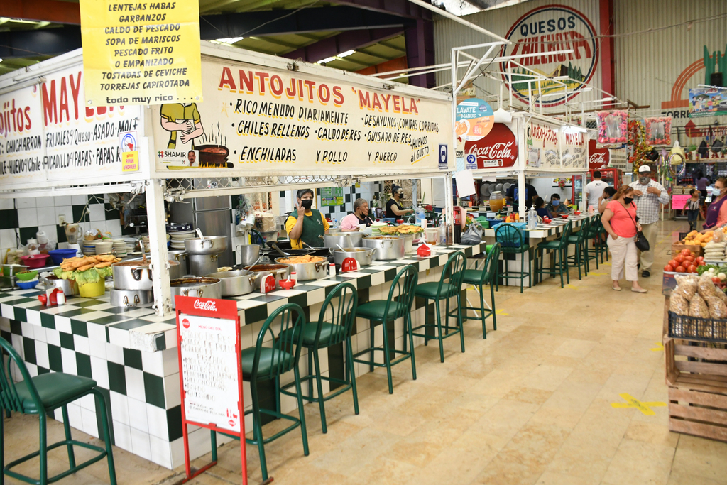 El Ayuntamiento de Torreón les advirtió a los locatarios del Mercado Juárez de sanciones en caso de tener una nueva riña. (ARCHIVO)
