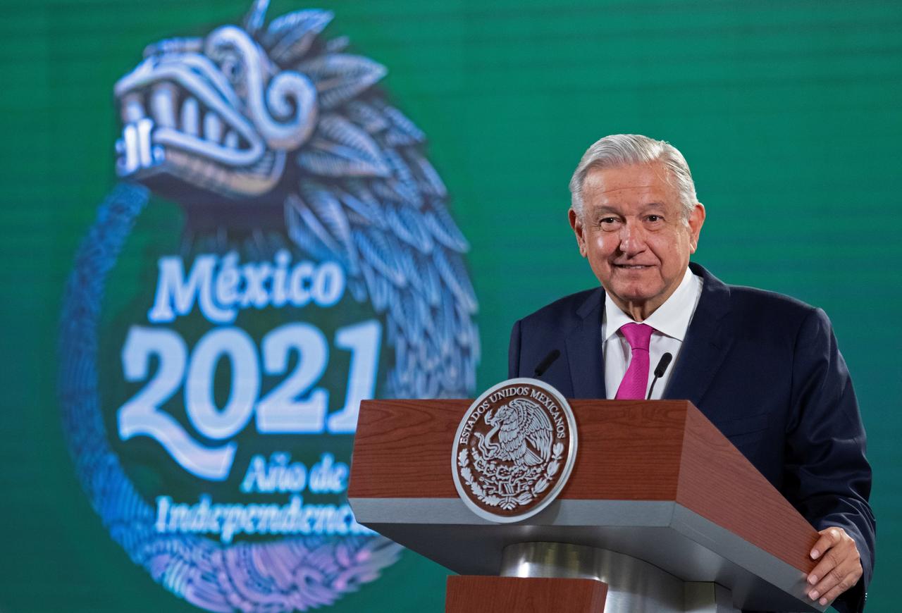 López Obrador declaró que no se ha aplicado el Artículo 33 de la Constitución. (EFE)