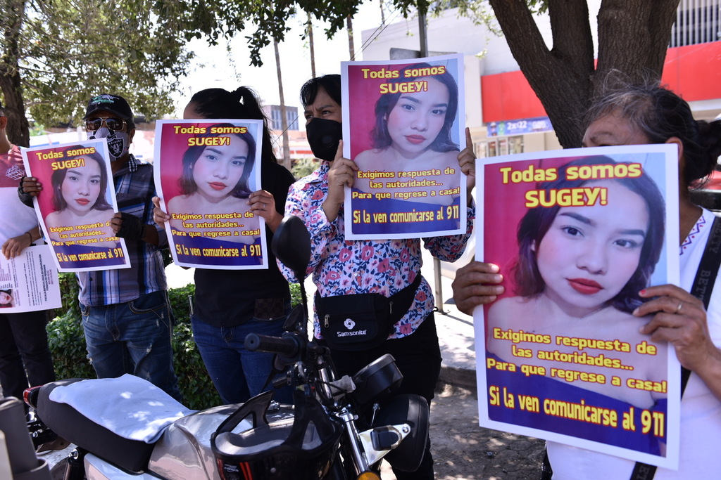 Ayer se realizaron dos manifestaciones en Torreón para exigir más rapidez en el caso de Yajaira Sujey Parra Hernández, desaparecida en la ciudad de Mazatlán, Sinaloa desde el pasado sábado.