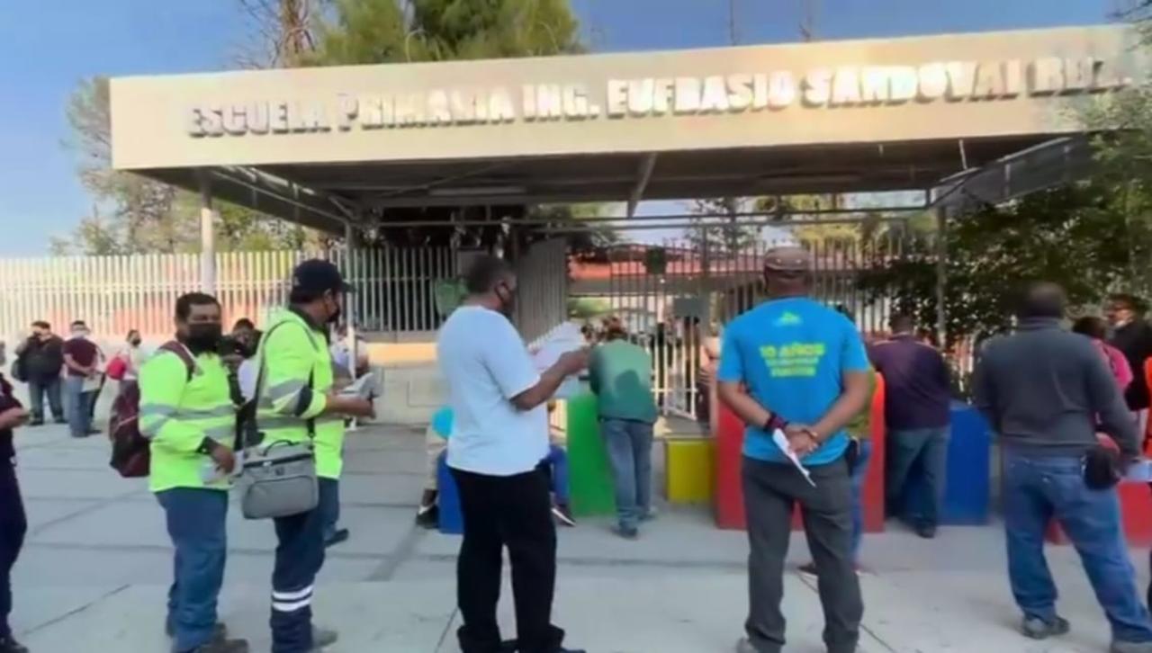La Secretaría de Bienestar en Coahuila inicio su jornada de vacunación antiCOVID a personas rezagadas en el municipio de Ramos Arizpe. (ARCHIVO) 
